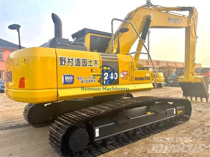 Komatsu PC 240 -8 Roomikekskavaatorid