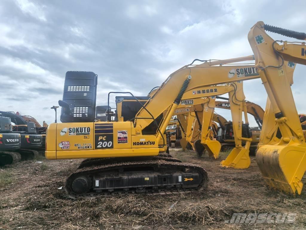 Komatsu PC 200-8 Väikeekskavaatorid 7t-12t