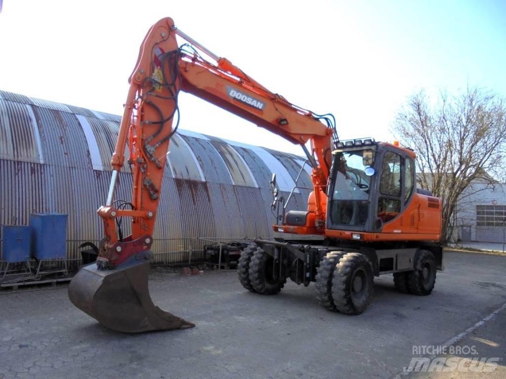 Doosan DX 160 W Ratasekskavaatorid