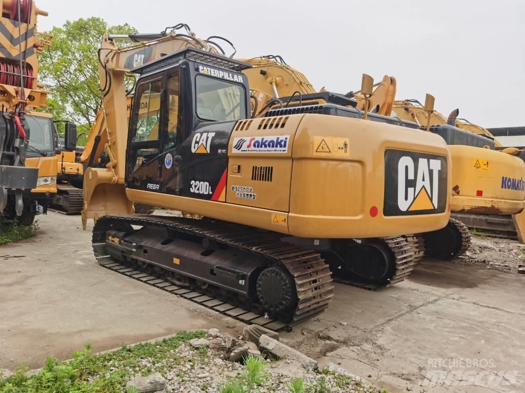 CAT 320 DL Roomikekskavaatorid