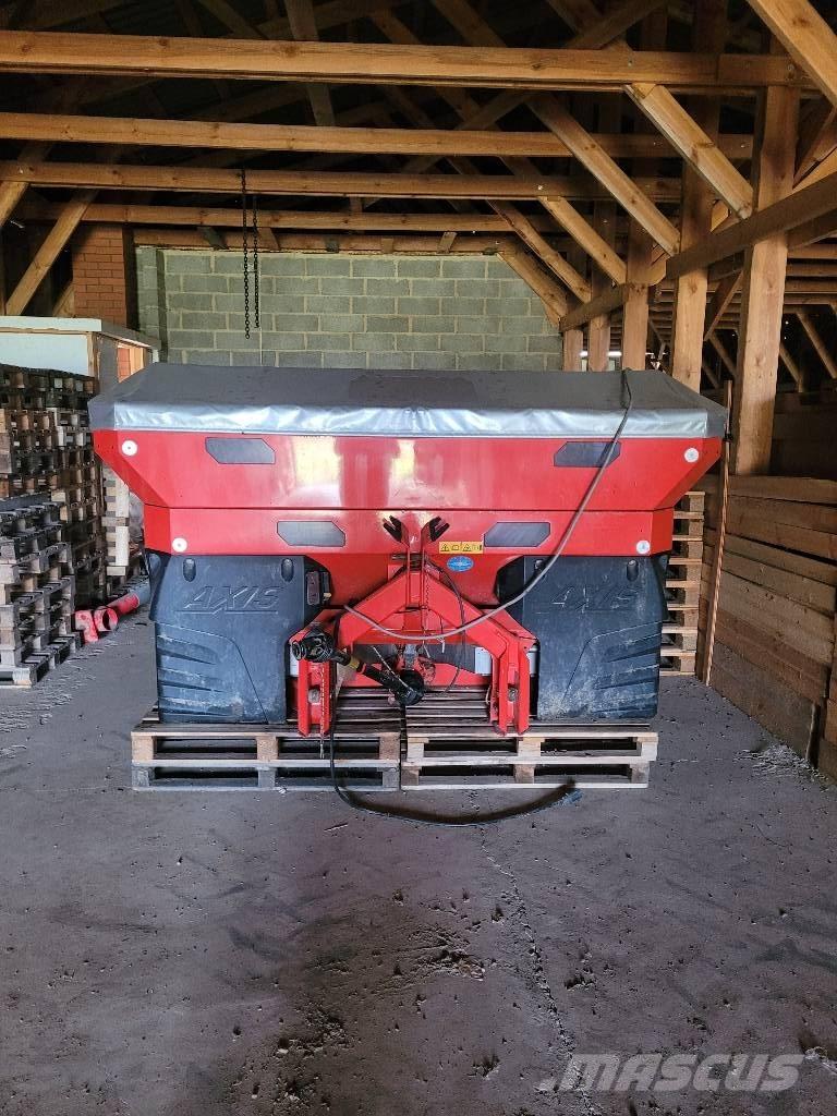 Kuhn Axis 30.1 W Mineraalväetise laoturid