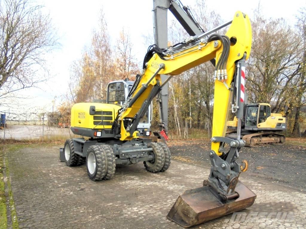 Wacker Neuson EW 100 Ratasekskavaatorid