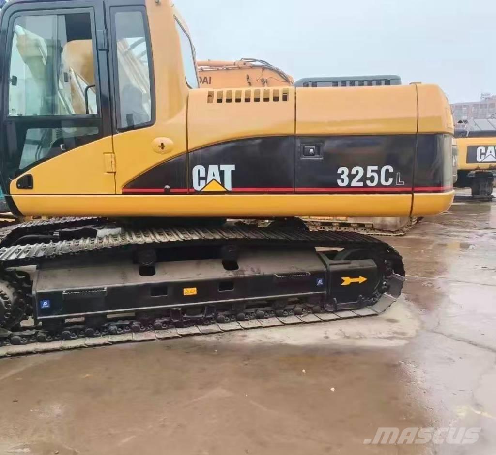 CAT 325 C Roomikekskavaatorid