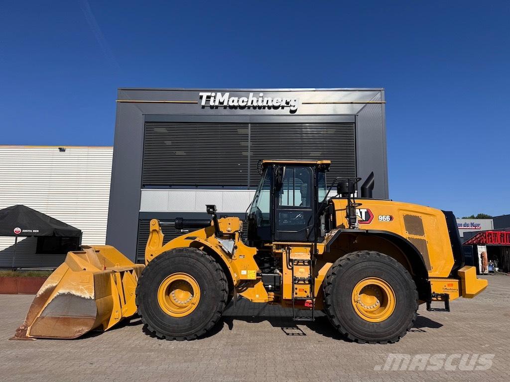 CAT 966 Rataslaadurid