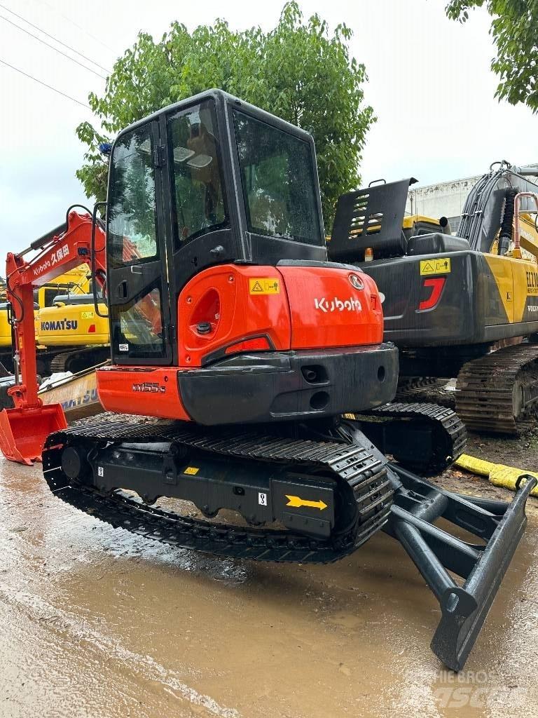 Kubota KX 155 Roomikekskavaatorid