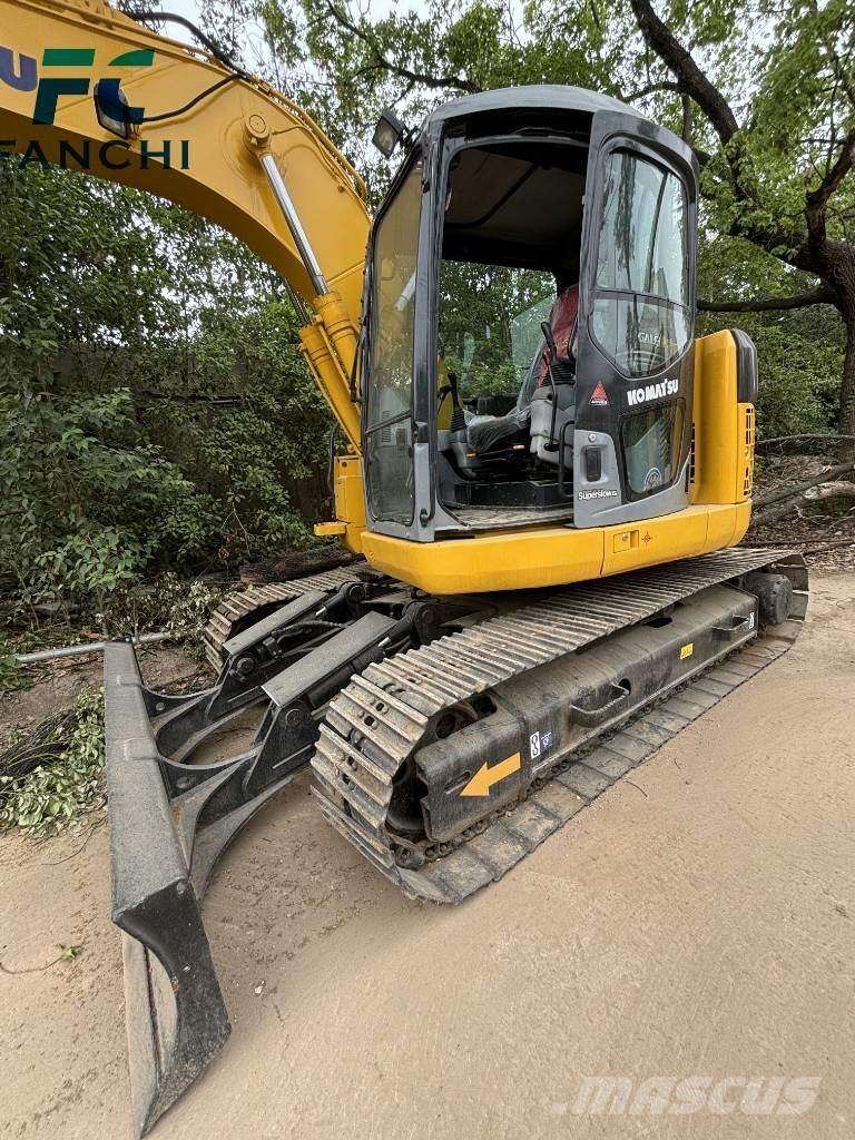 Komatsu PC128US Roomikekskavaatorid