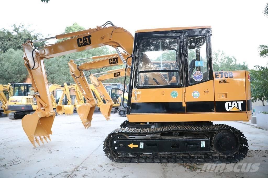 CAT E 70 B Miniekskavaatorid < 7 t