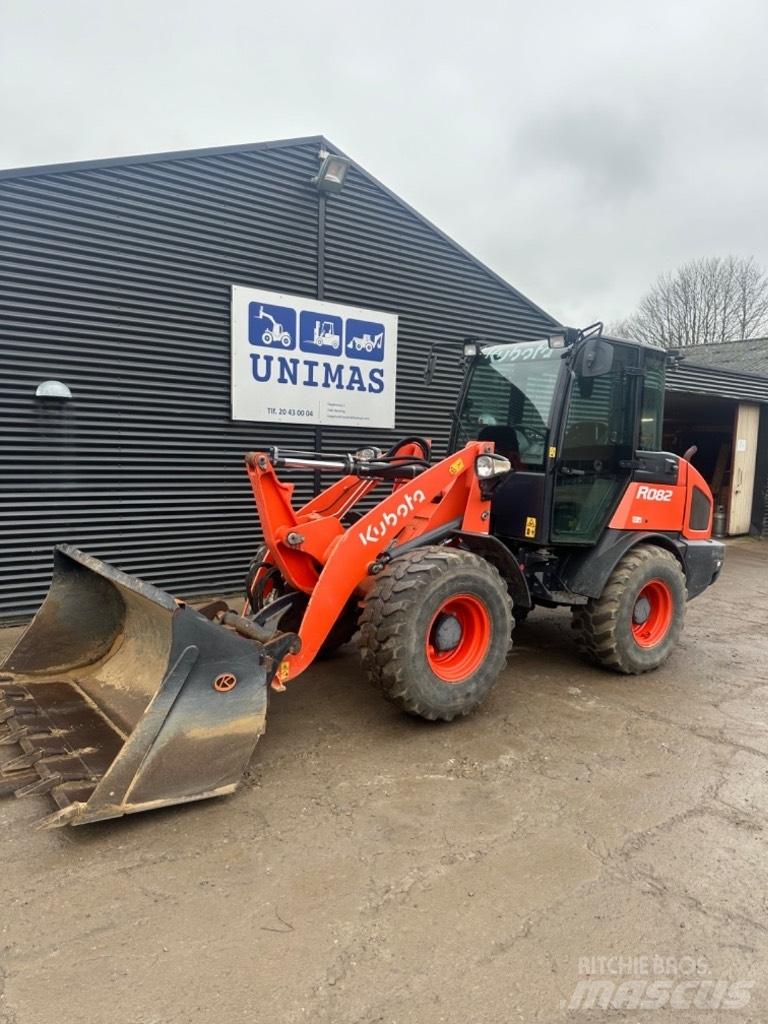 Kubota R 082 Rataslaadurid