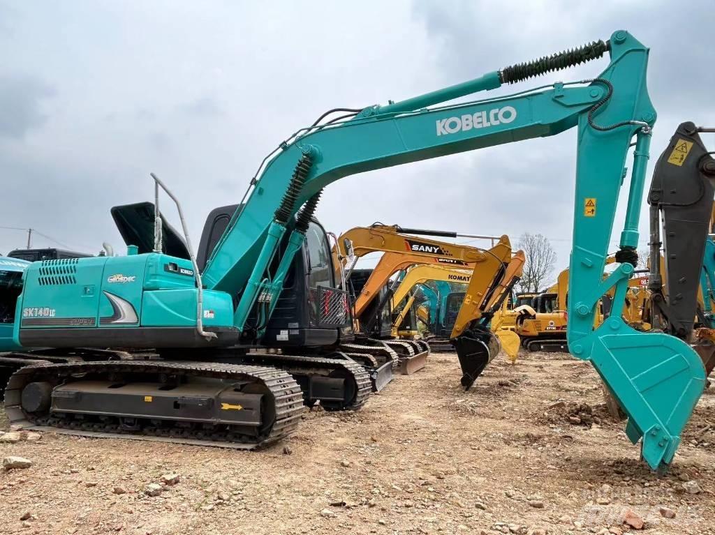 Kobelco SK140-8 Roomikekskavaatorid