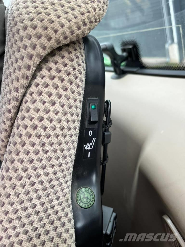 John Deere 6250 R Traktorid