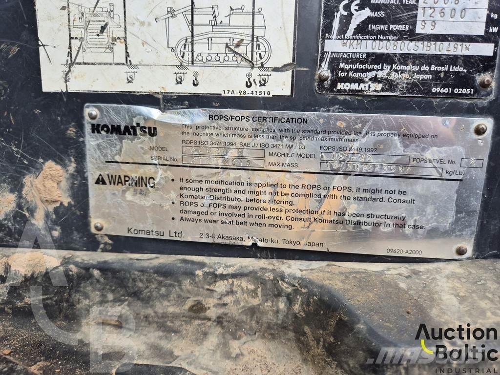 Komatsu D51EX-22 Buldooserid
