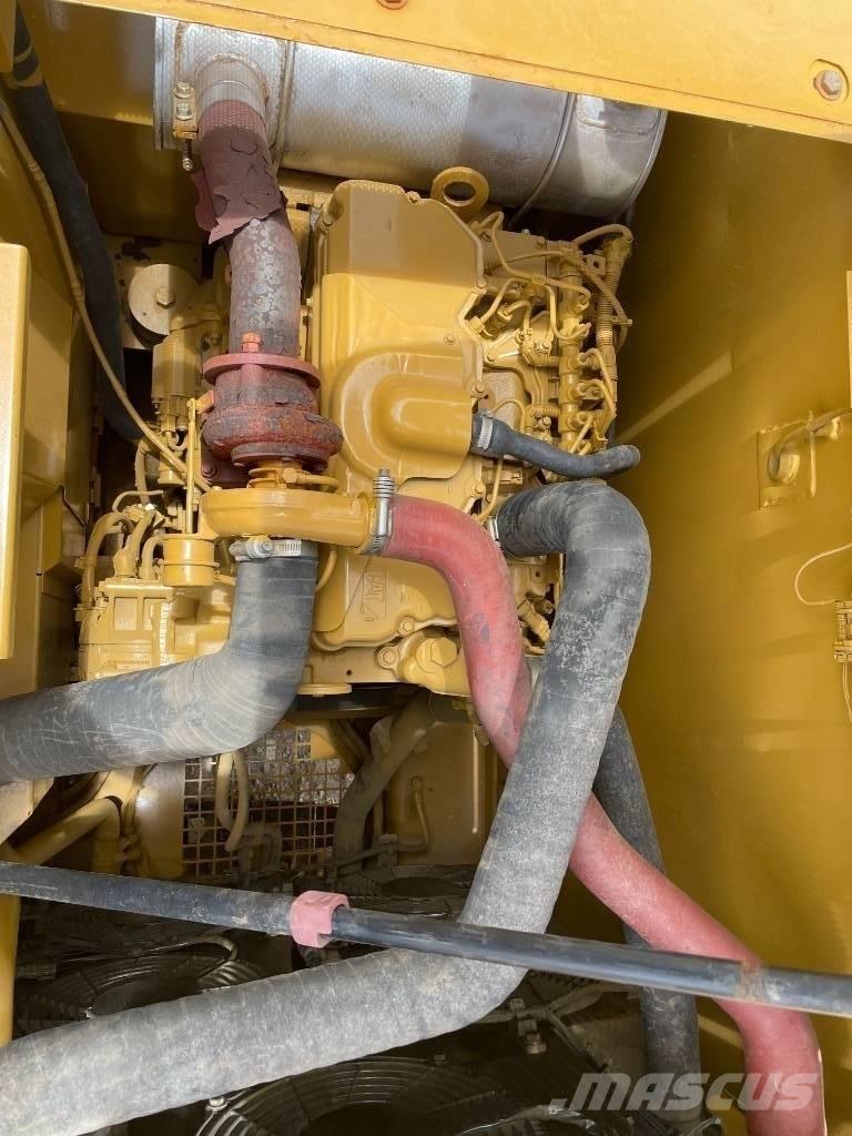 CAT 320 GC Väikeekskavaatorid 7t-12t