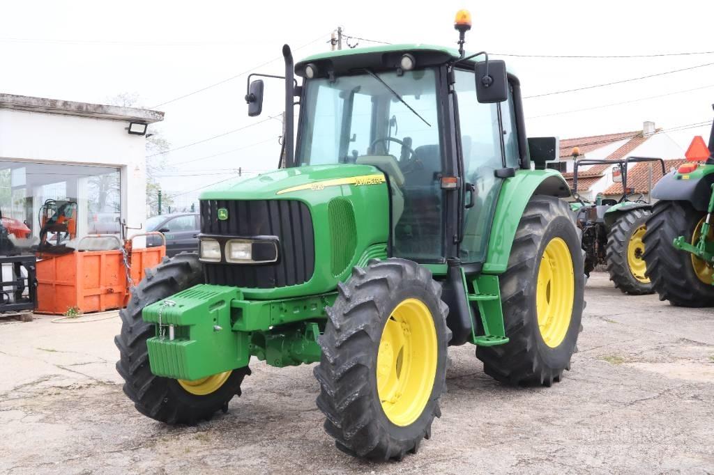 John Deere 6120 Traktorid