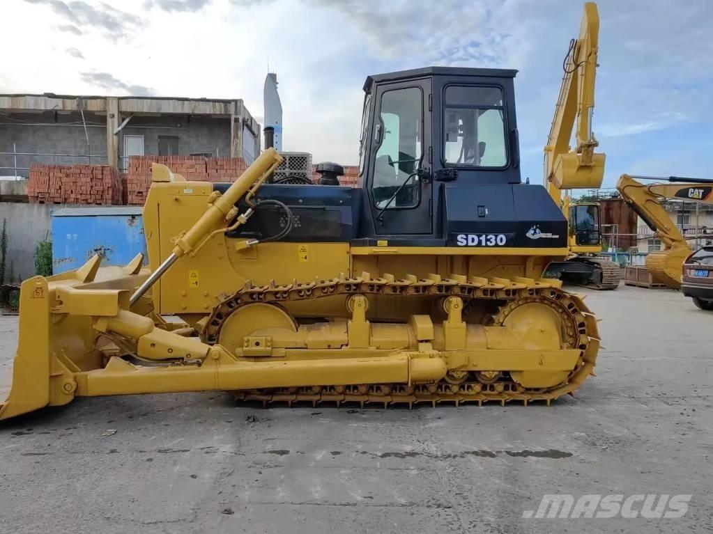 Shantui SD130 Buldooserid