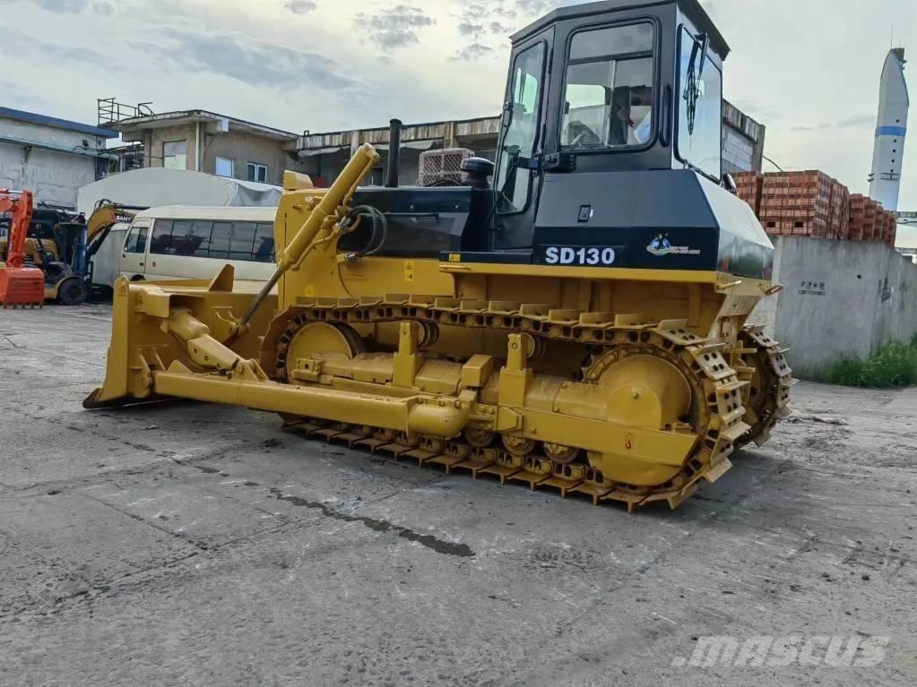 Shantui SD130 Buldooserid