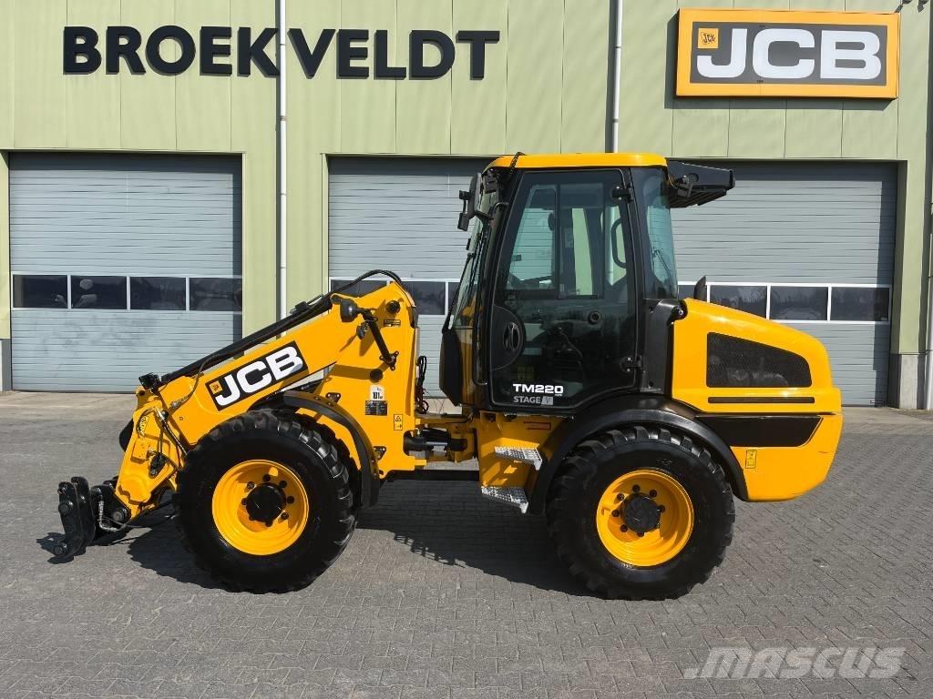 JCB TM 220 Põllumajanduslikud teleskoopkäitlejad