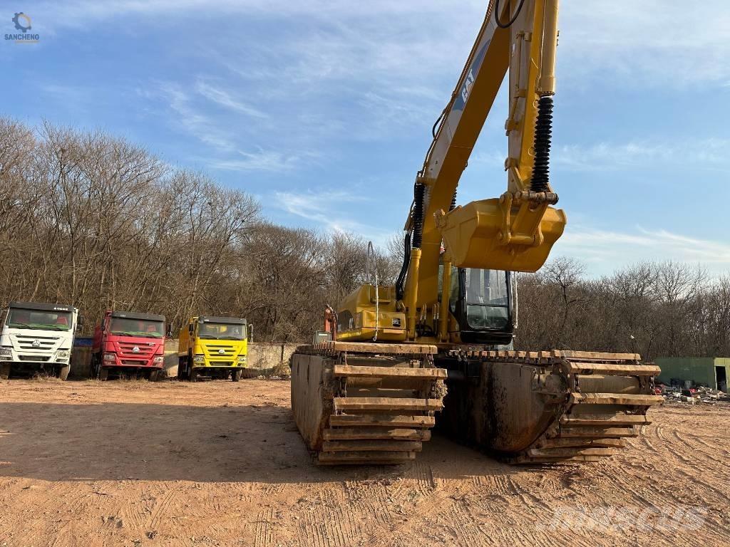 CAT 320CL Amfiib ekskavaatorid