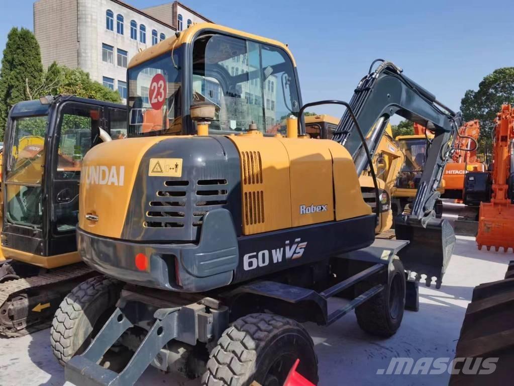 Hyundai Robex 60 W Ratasekskavaatorid