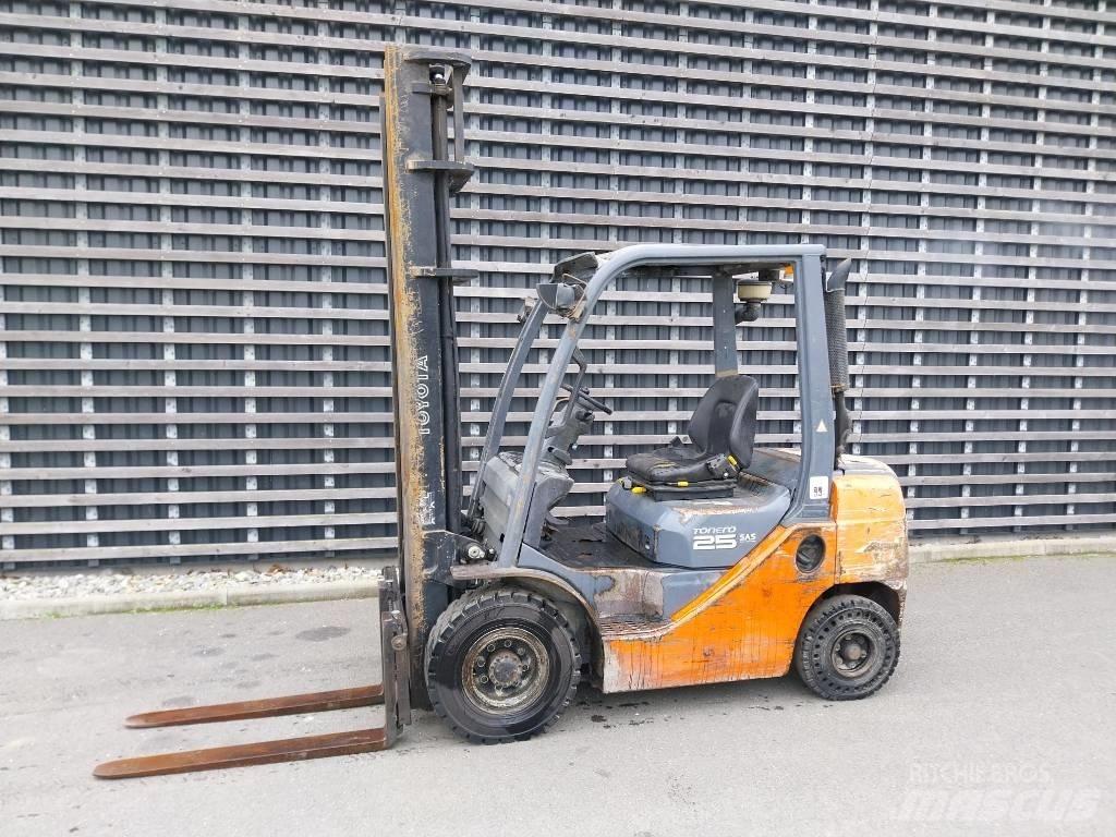 Toyota 25 Diiseltõstukid