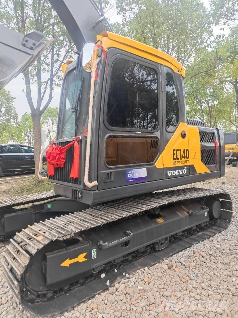 Volvo EC 140 Roomikekskavaatorid