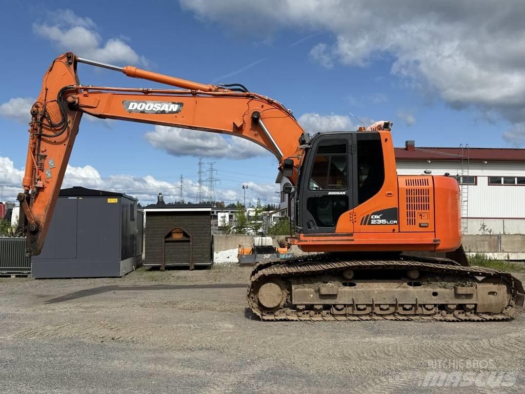 Doosan DX 235 LCR Roomikekskavaatorid