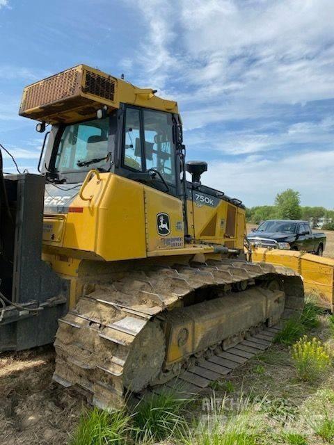 John Deere 750 KLGP Buldooserid