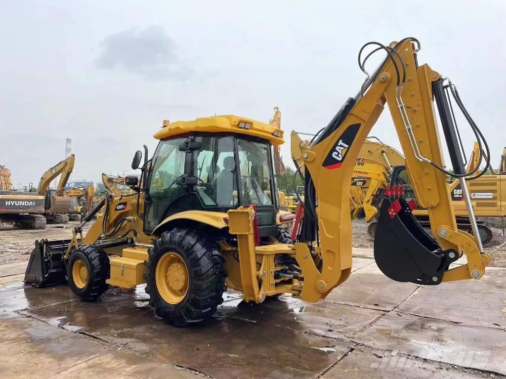 CAT 420 F Ekskavaatorlaadurid