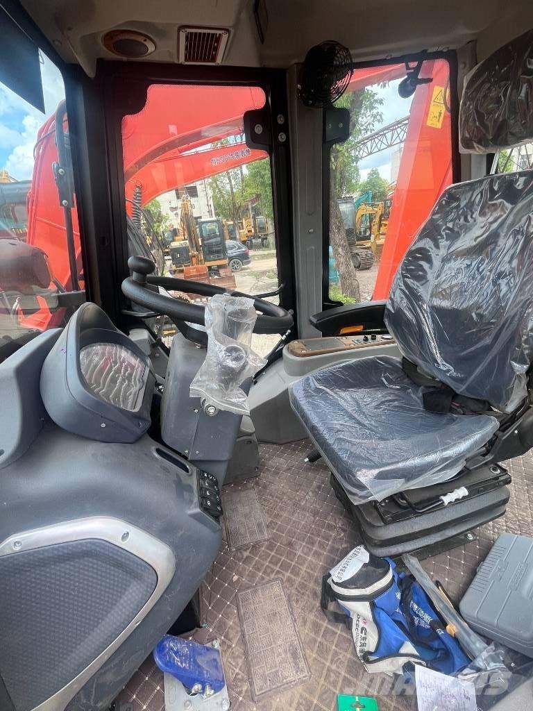 CAT 420 F Ekskavaatorlaadurid