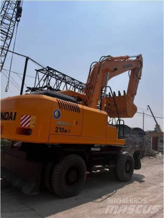 Hyundai 210 W-7 Roomikekskavaatorid