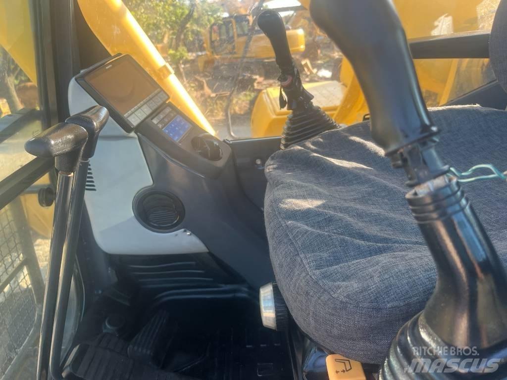 Komatsu PC 450-8 Roomikekskavaatorid