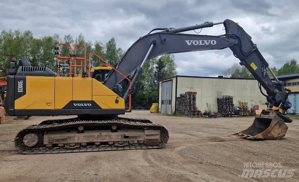 Volvo EC 300 EL Roomikekskavaatorid