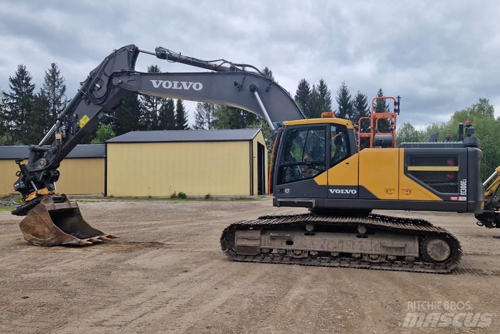 Volvo EC 300 EL Roomikekskavaatorid