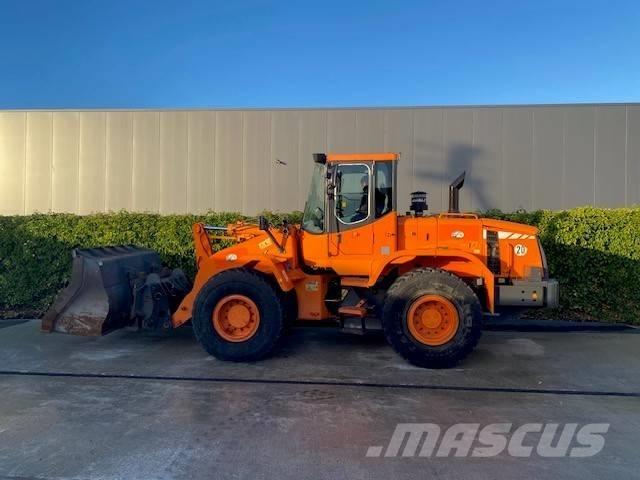 Doosan DL 200 Rataslaadurid