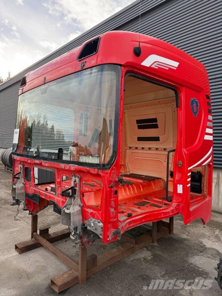 Scania CR20 normal Kabiinid