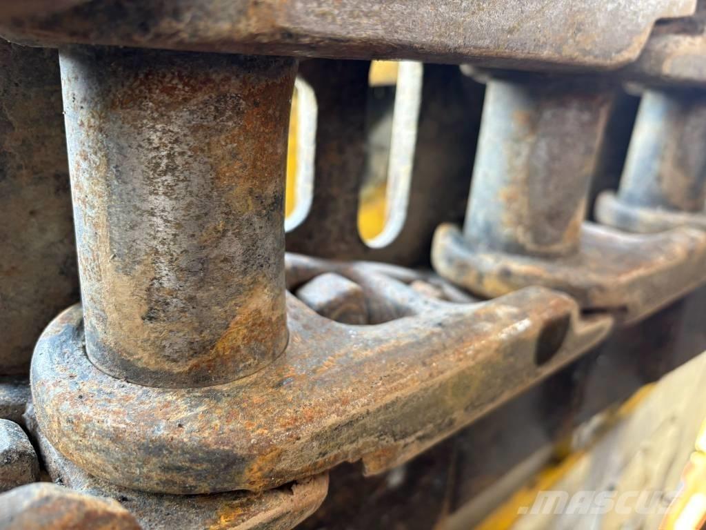 Komatsu PC 240 LC-7 Roomikekskavaatorid