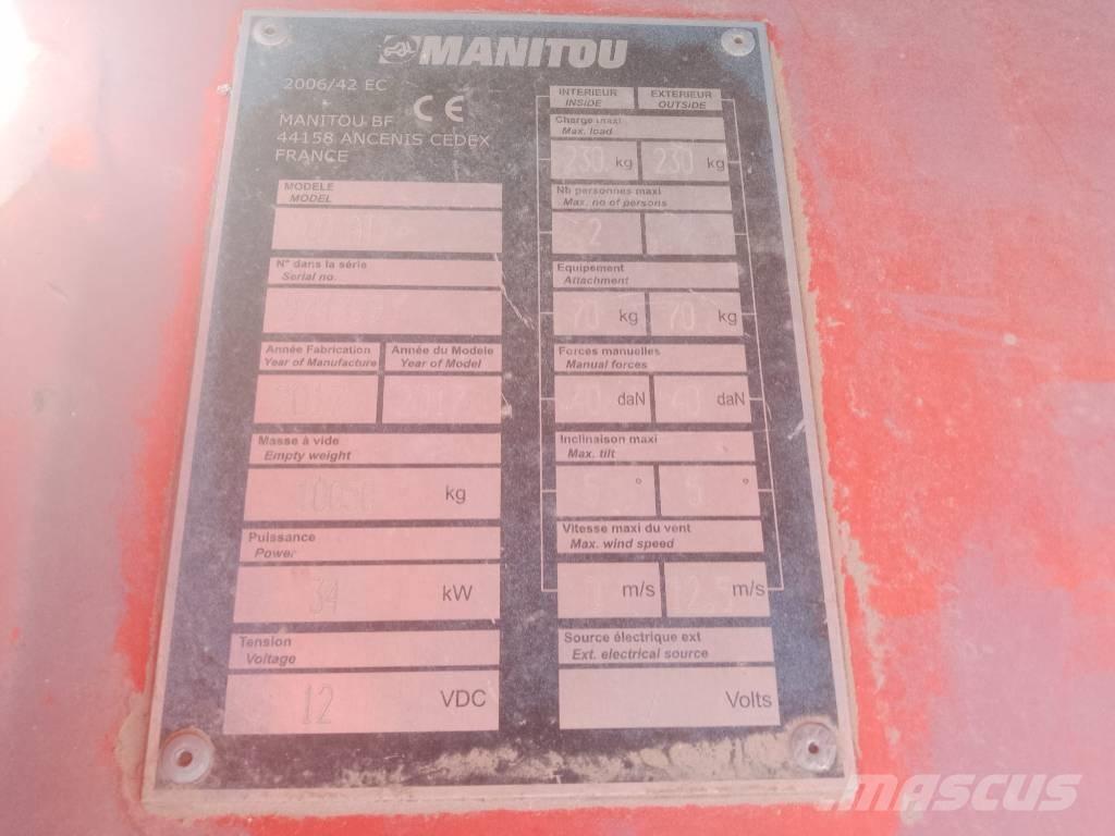 Manitou 200 ATJ Iseliikuvad poomtõstukid
