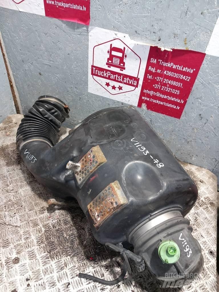 Volvo FH 12     3979505 Kabiinid