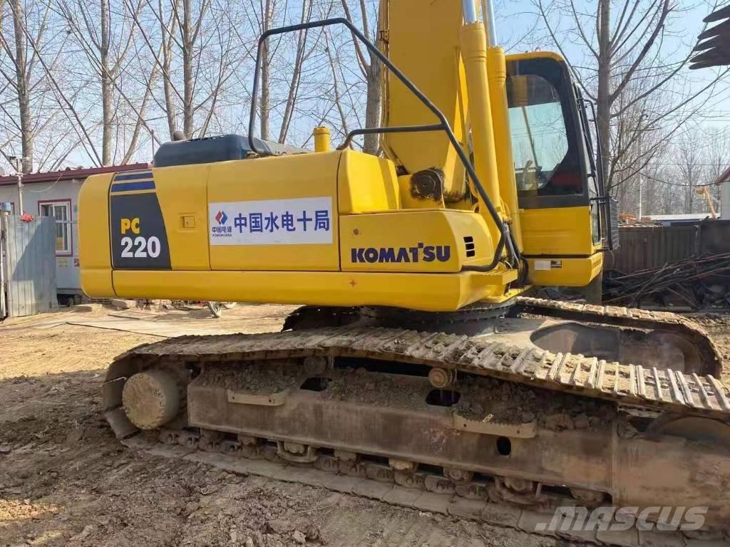 Komatsu pc220-8 Roomikekskavaatorid