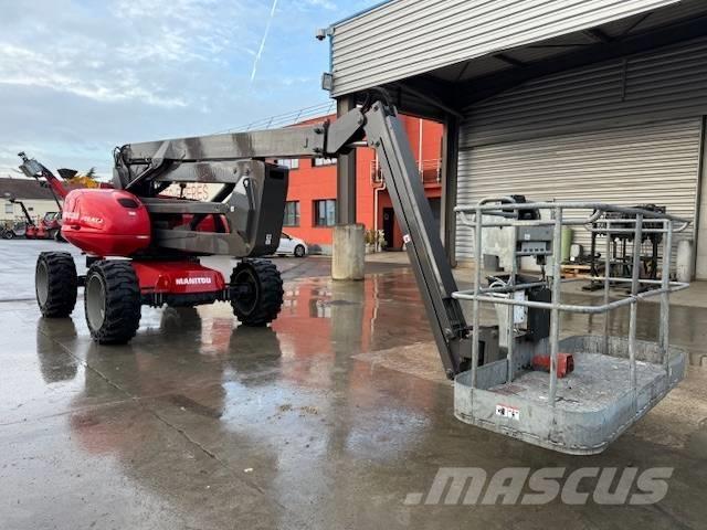 Manitou 200 ATJ Iseliikuvad poomtõstukid