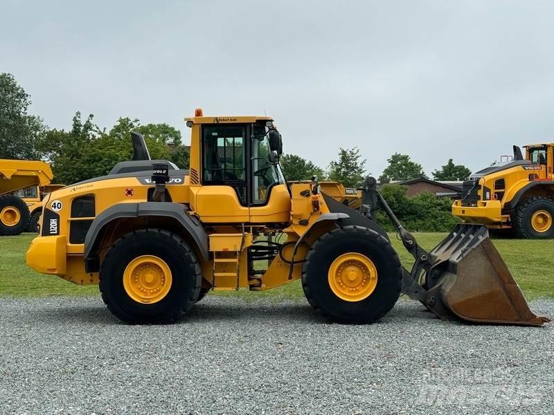 Volvo L 120 H Rataslaadurid