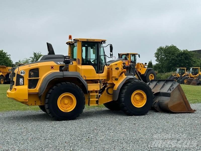 Volvo L 120 H Rataslaadurid