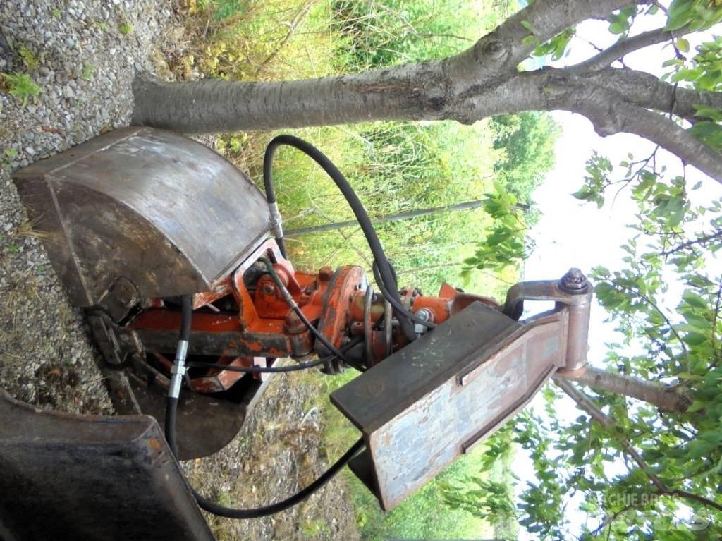 Atlas 1604 K Ratasekskavaatorid