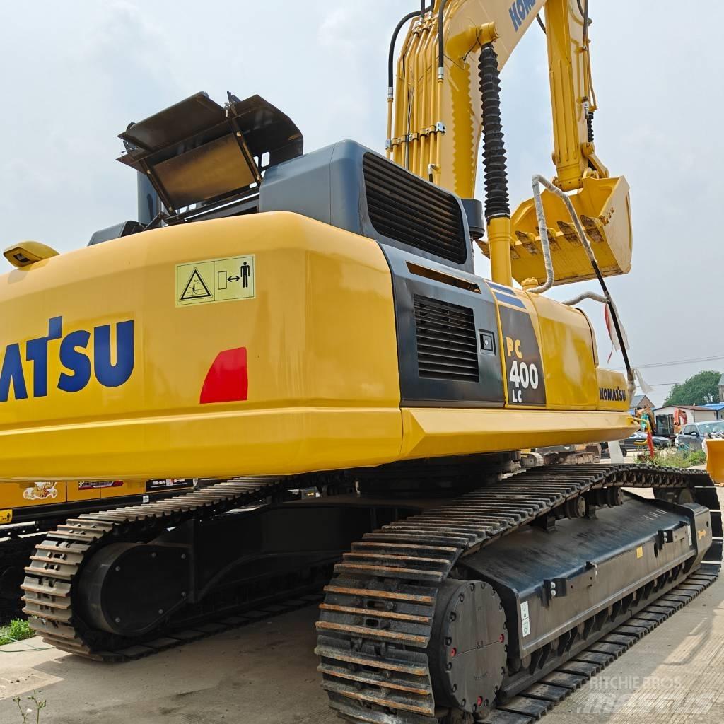 Komatsu 400-8 Roomikekskavaatorid