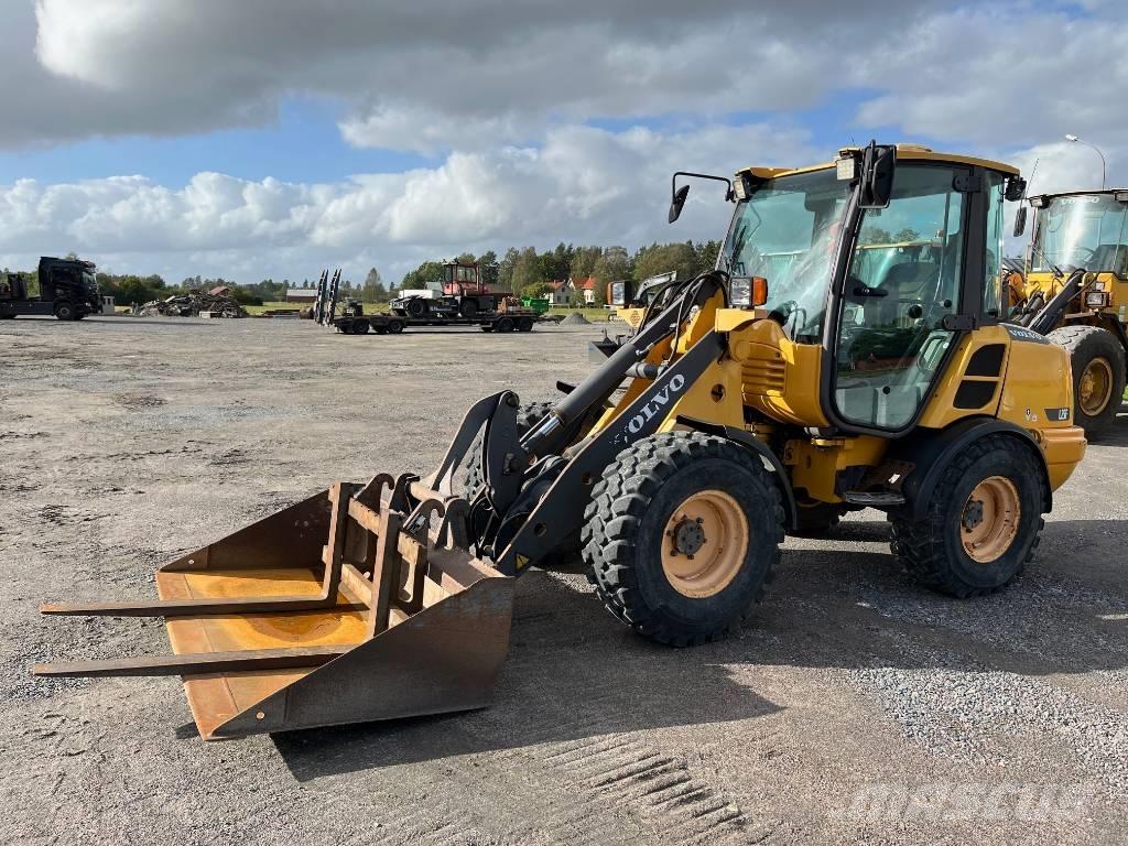 Volvo L 25 F Rataslaadurid