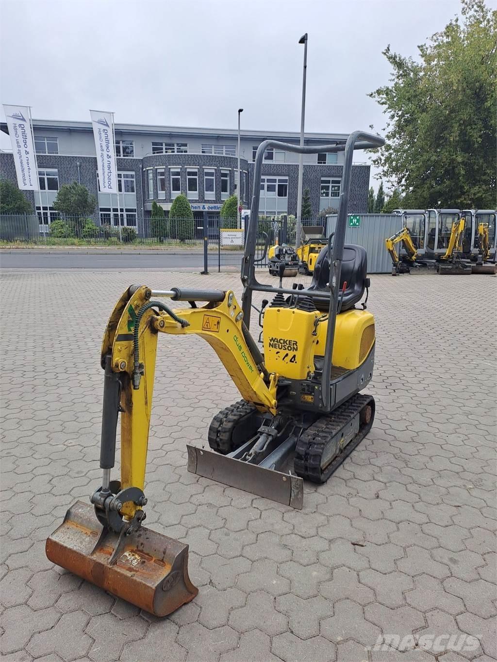 Wacker Neuson 803 Roomikekskavaatorid