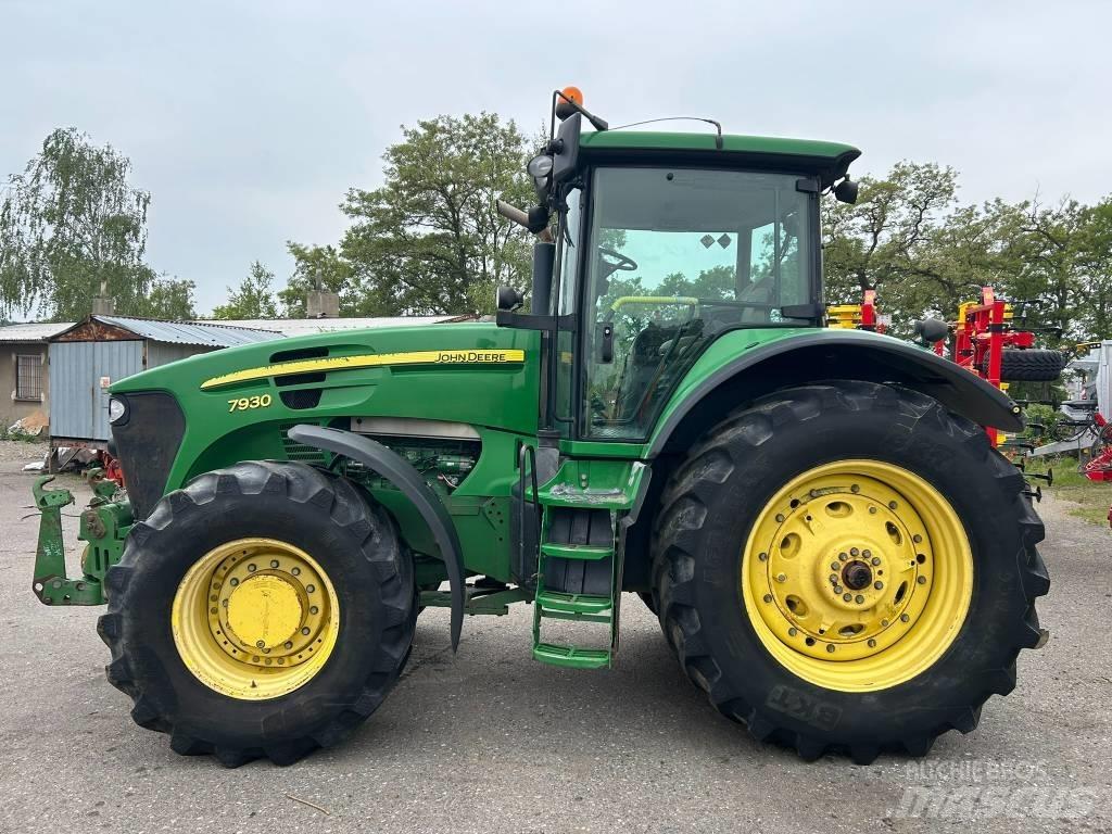John Deere 7930 Traktorid