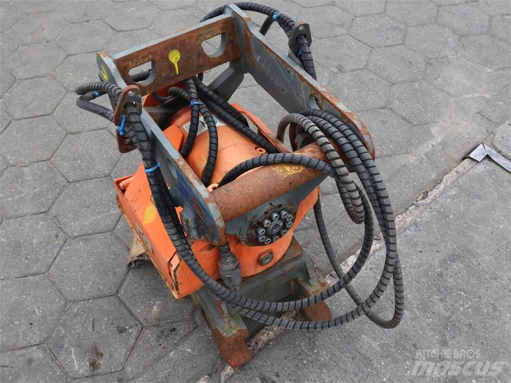  TILT ROTATOR TR07 Kiirliitmikud