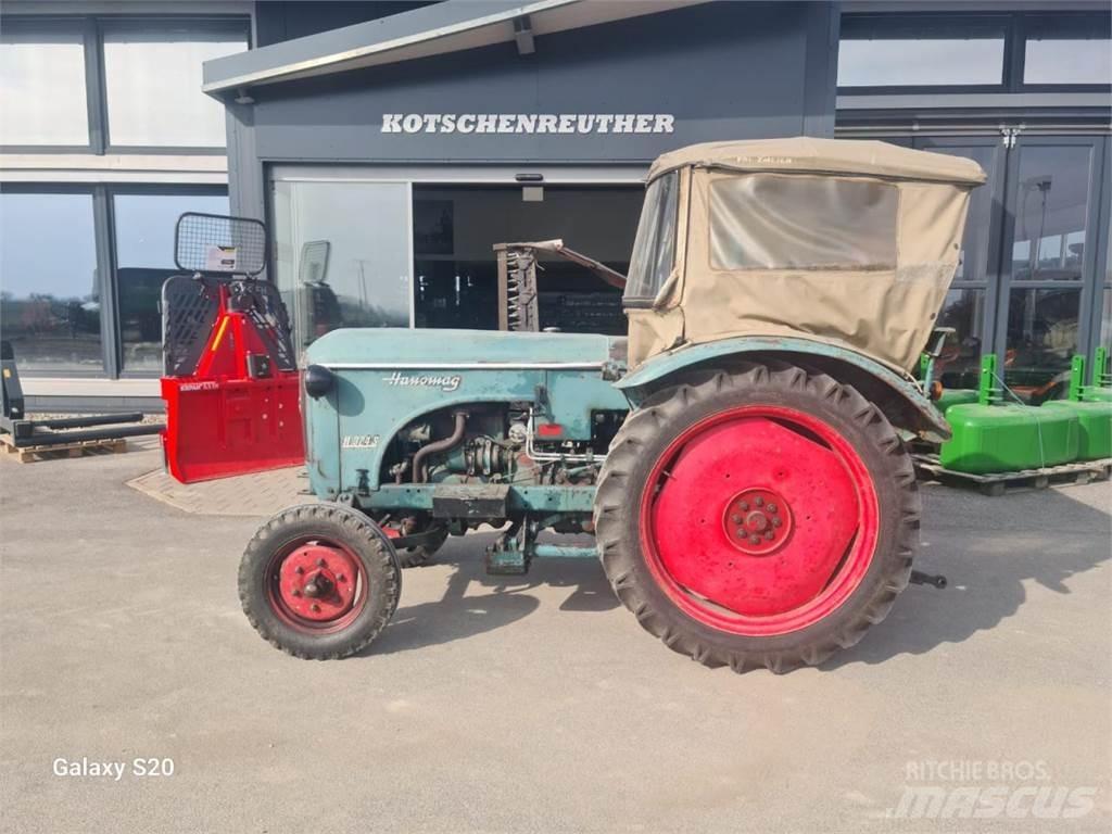Hanomag R 324 SA Traktorid