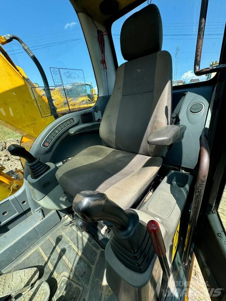 JCB JS 160 LC Roomikekskavaatorid