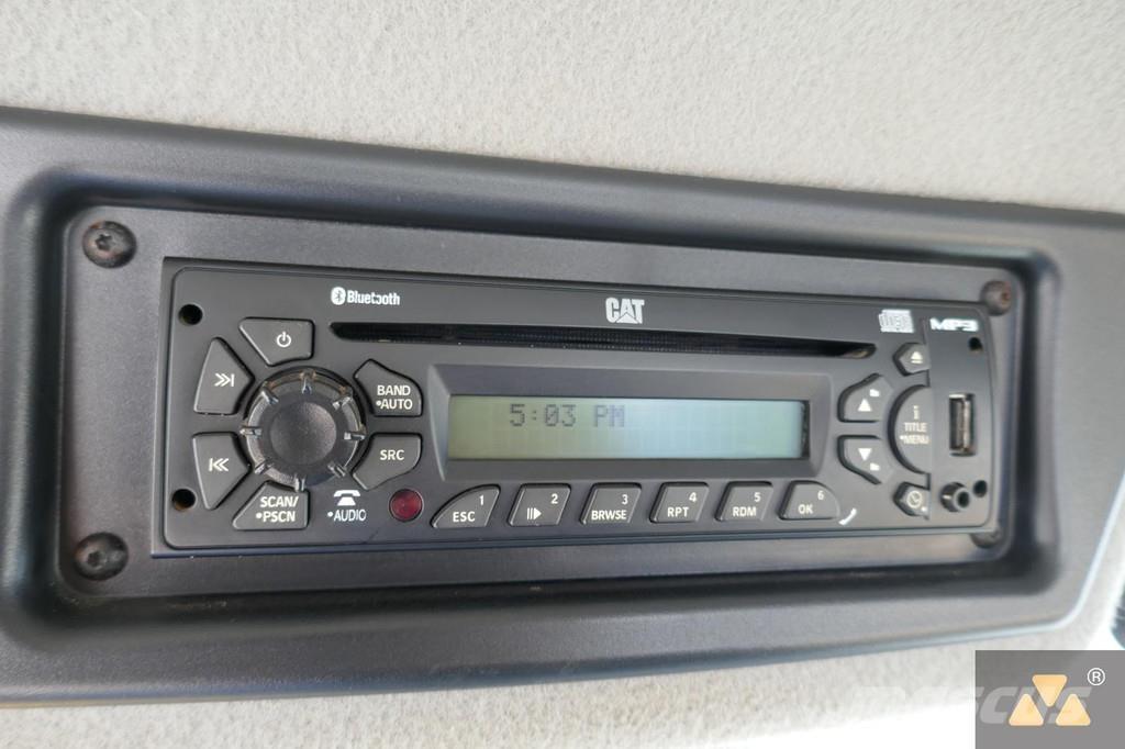 CAT 962K Rataslaadurid